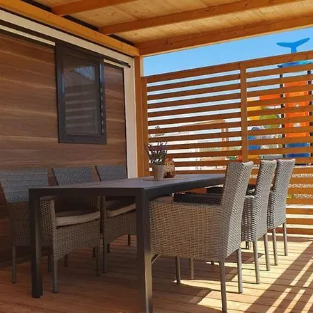 Mobile Homes Karlo & Dino - Two Bedroom Mobile With Terrace Semesterbostad *