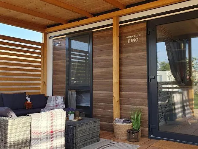 Mobile Homes Karlo & Dino - Two Bedroom Mobile With Terrace Pula