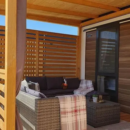 Mobile Homes Karlo & Dino - Two Bedroom Mobile With Terrace Holiday home Pula